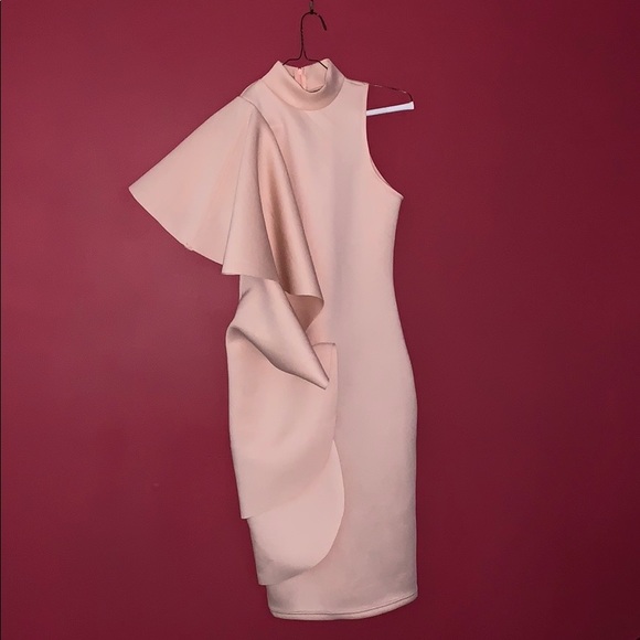 Chic Botique Rose Dresses & Skirts - NWT Pink Ruffle Bodycon Midi Dress Women’s Size M